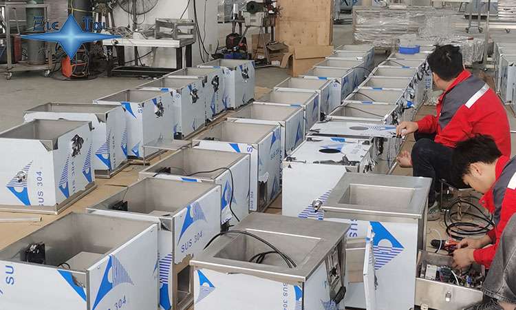 大型超聲波清洗機(jī)如何避免精密零部件清洗損傷？潔泰各行業(yè)無損清洗方案