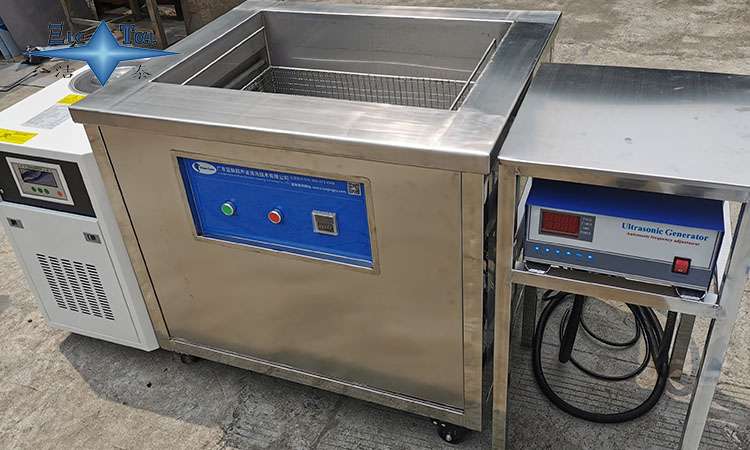 復雜工件洗不干凈?潔泰超聲波清洗機:20年老師傅團隊為你非標定制專屬清洗方案 潔泰-20年老師傅團隊非標定制-復雜工件超聲波清洗機